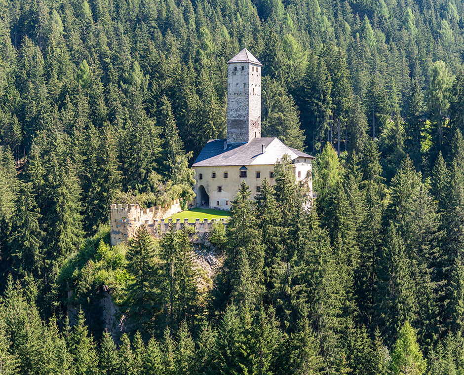castel monguelfo bosco