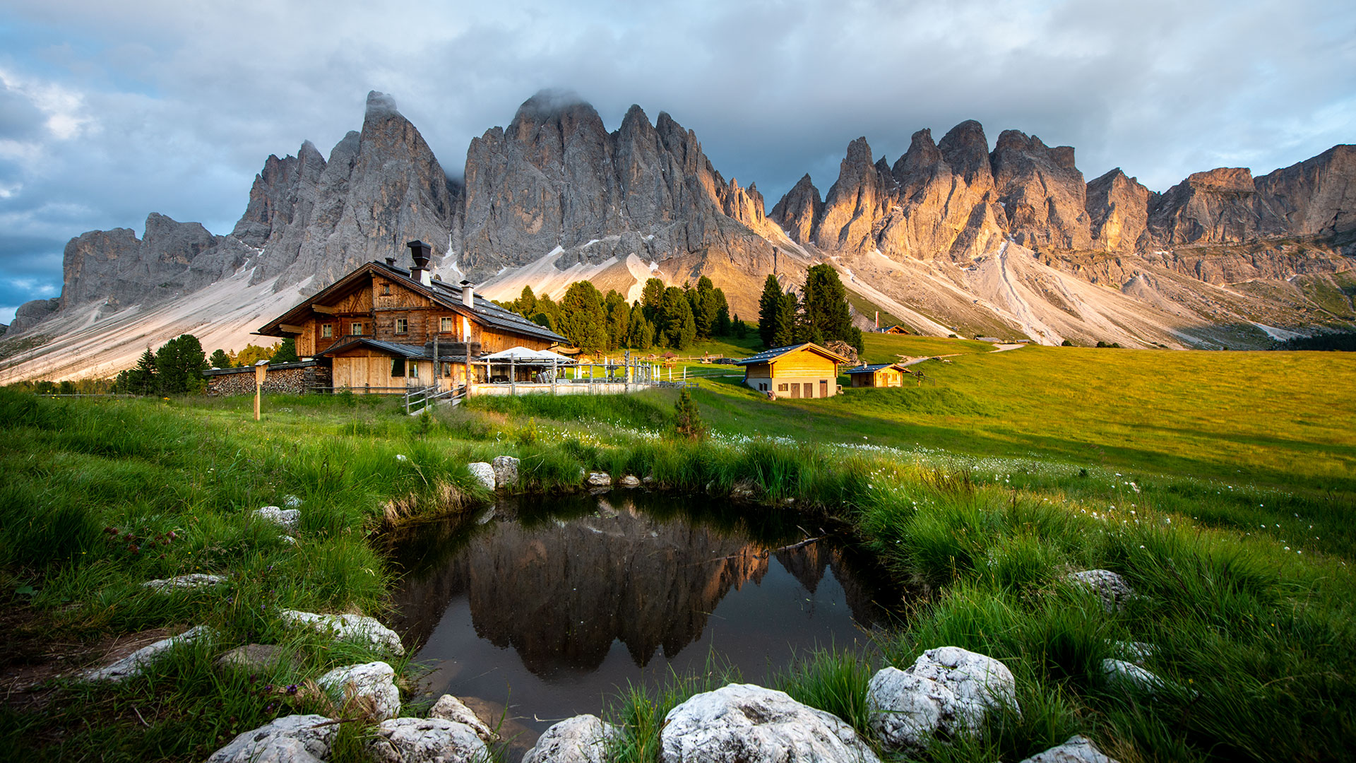 gaisler alm val di funes